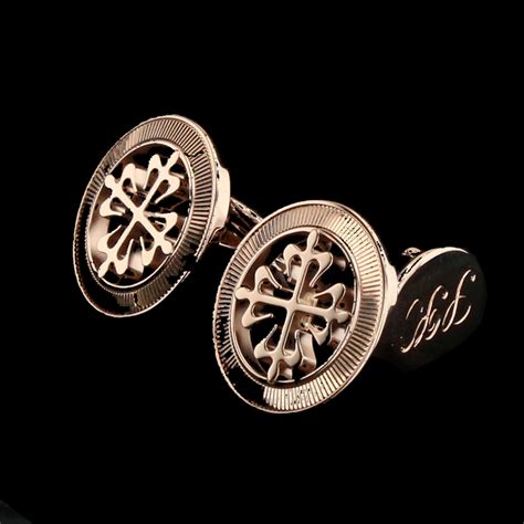 boutons de manchette patek philippe|BOUTONS DE MANCHETTE PATEK PHILIPPE .